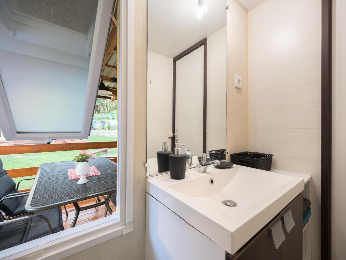 Laurahaus Villa เดชชิน ภายนอก รูปภาพ